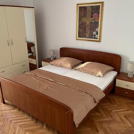Mucic Apartments Makarska Exteriör bild