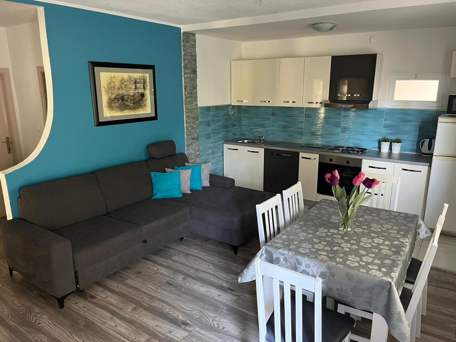 Mucic Apartments Makarska Exteriör bild