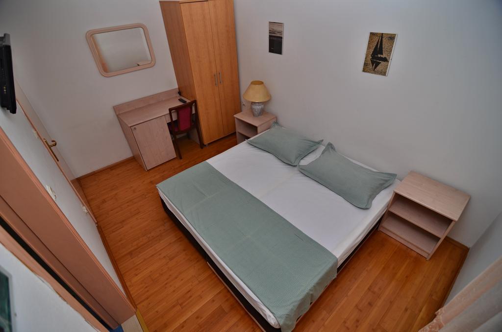 Mucic Apartments Makarska Exteriör bild