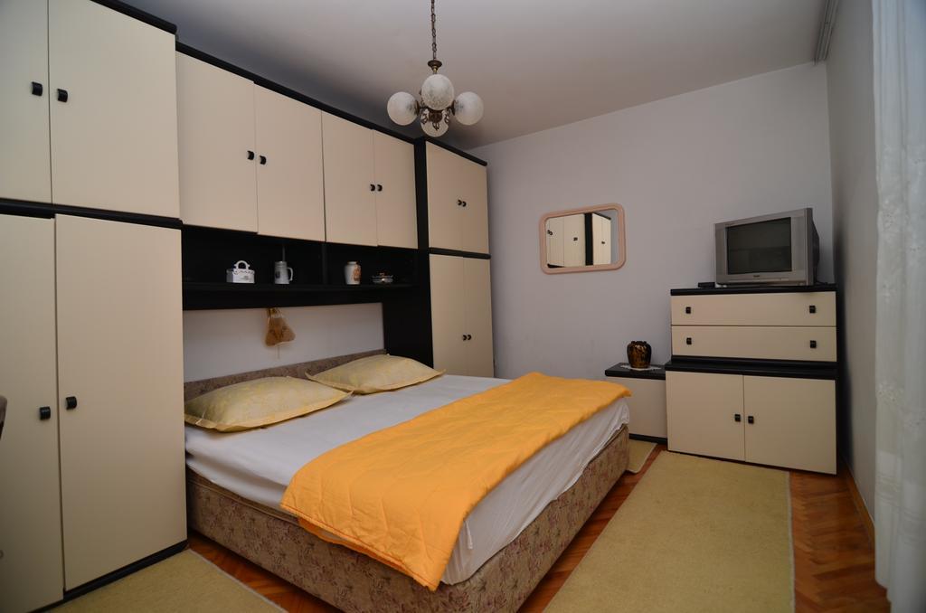 Mucic Apartments Makarska Exteriör bild